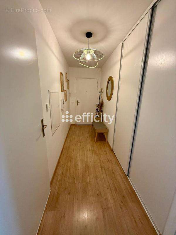 Appartement à SAINT-MAXIMIN