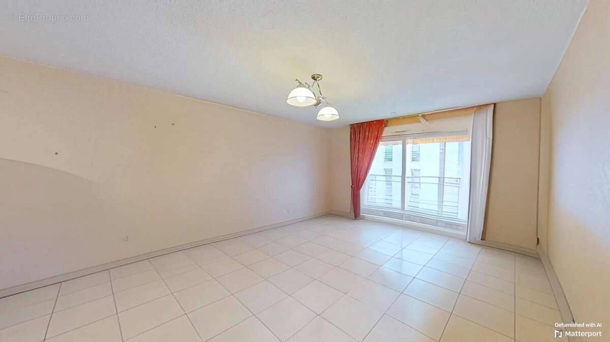 Appartement à SAINT-RAPHAEL