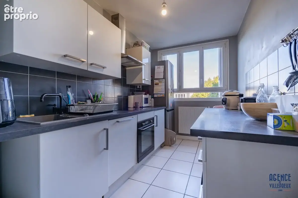 Appartement 4 pièces 73 m² à vendre à Beynes (78650) - photo 2