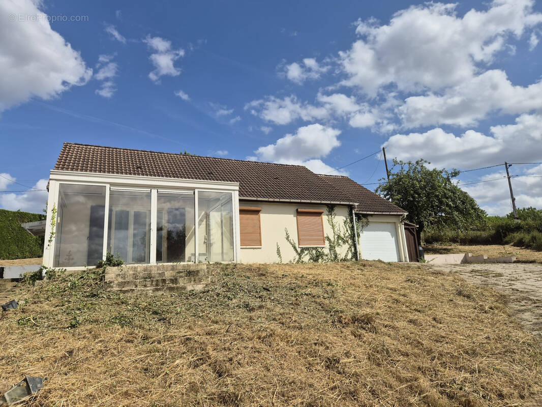 Maison à MONTRICHARD