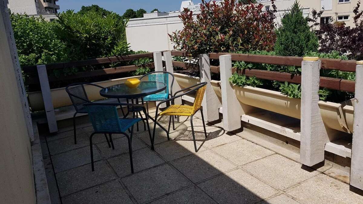 Appartement à MONTIGNY-LE-BRETONNEUX