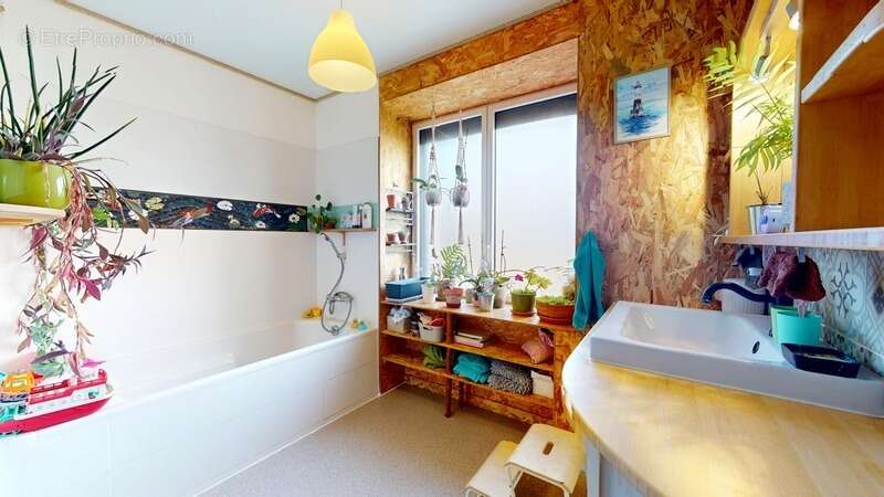 Maison à NORT-SUR-ERDRE