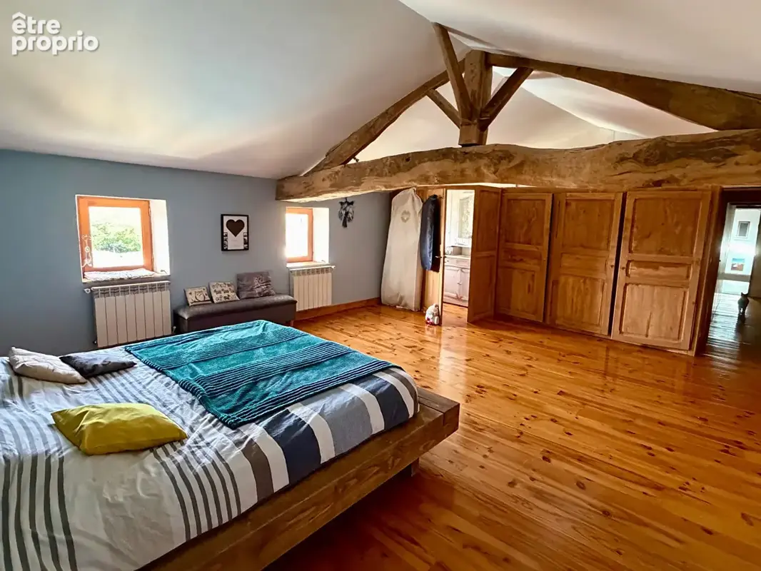 Belle charentaise rénovée de 298 m² avec piscine, à 7 minutes de MATHA - photo 10