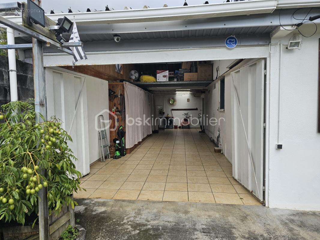 Maison à SAINTE-SUZANNE