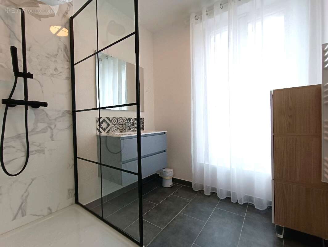 Appartement à PERSAN