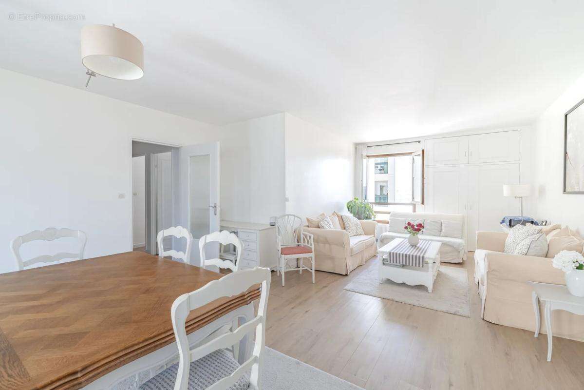 Appartement à BAGNEUX