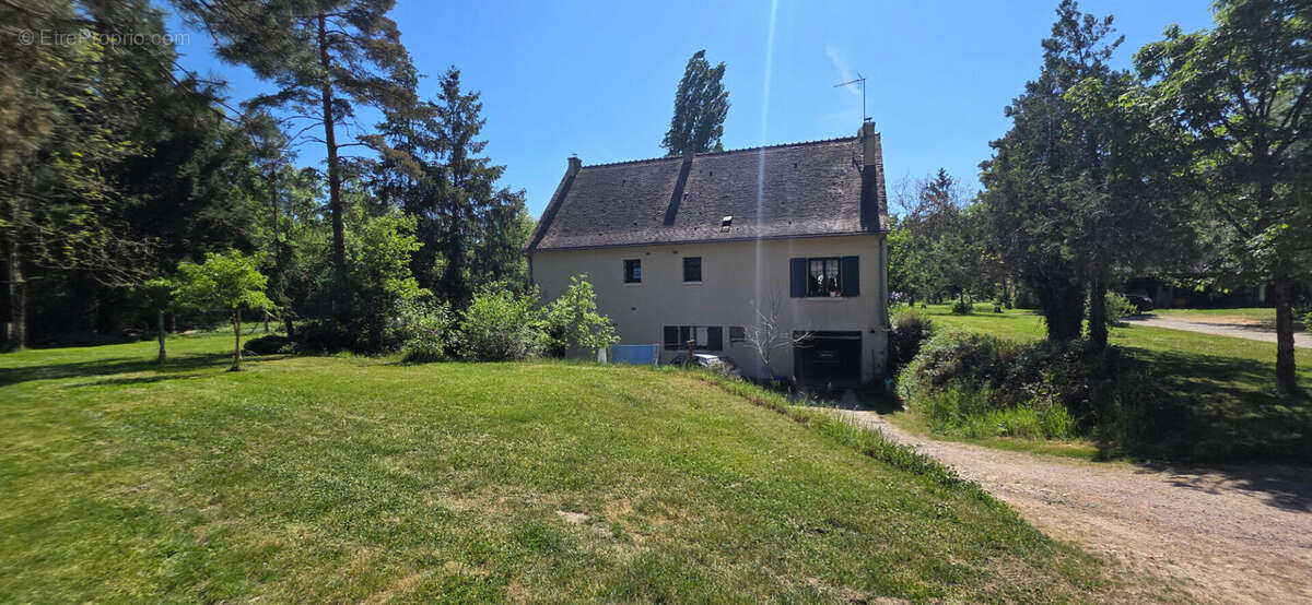 Maison 140 m² à Boussay  - photo 4