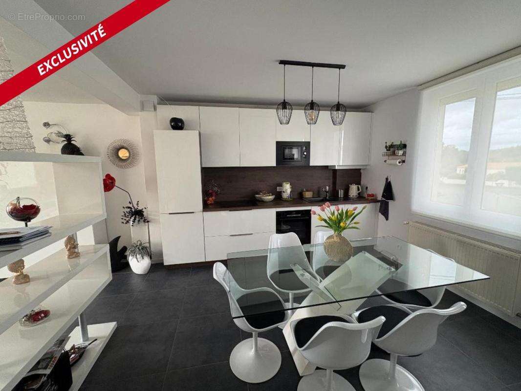 Maison à LES SORINIERES