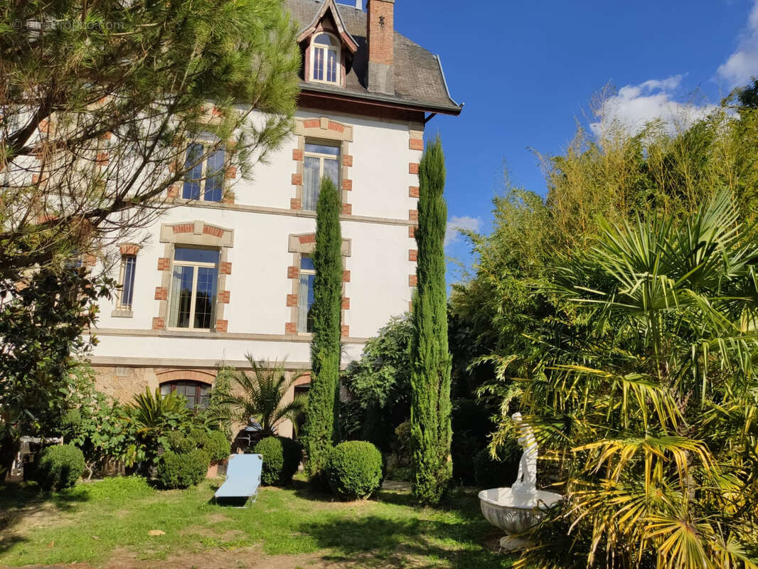 Maison à REVIGNY-SUR-ORNAIN