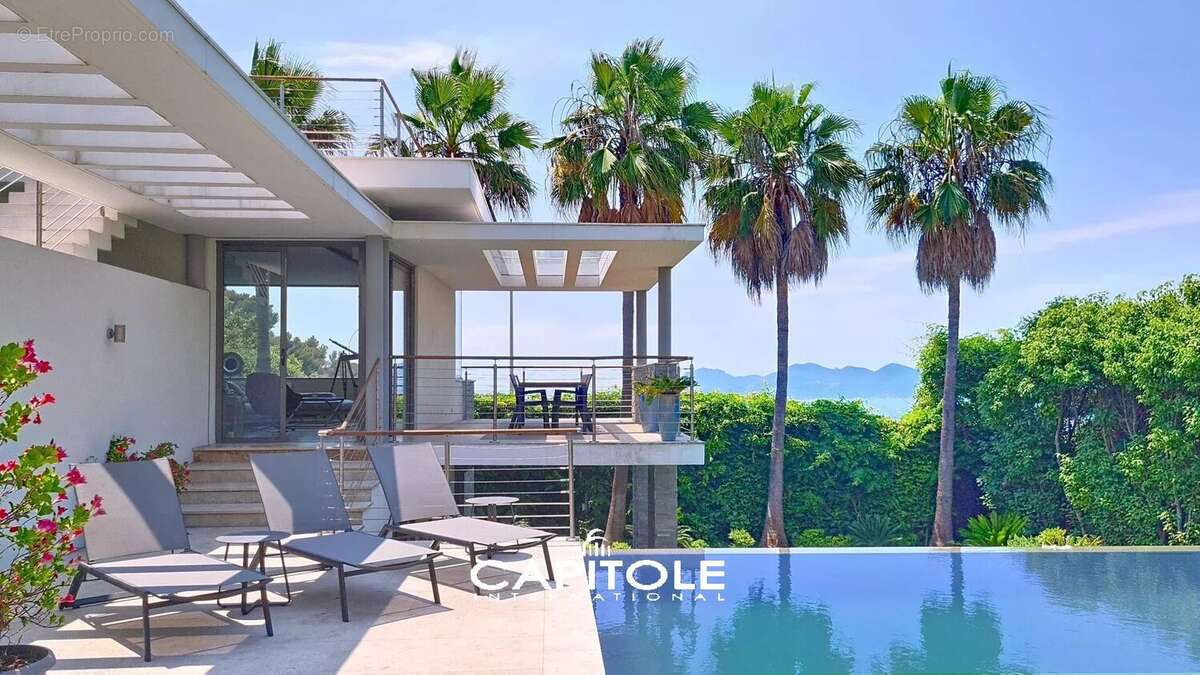 Maison à CANNES
