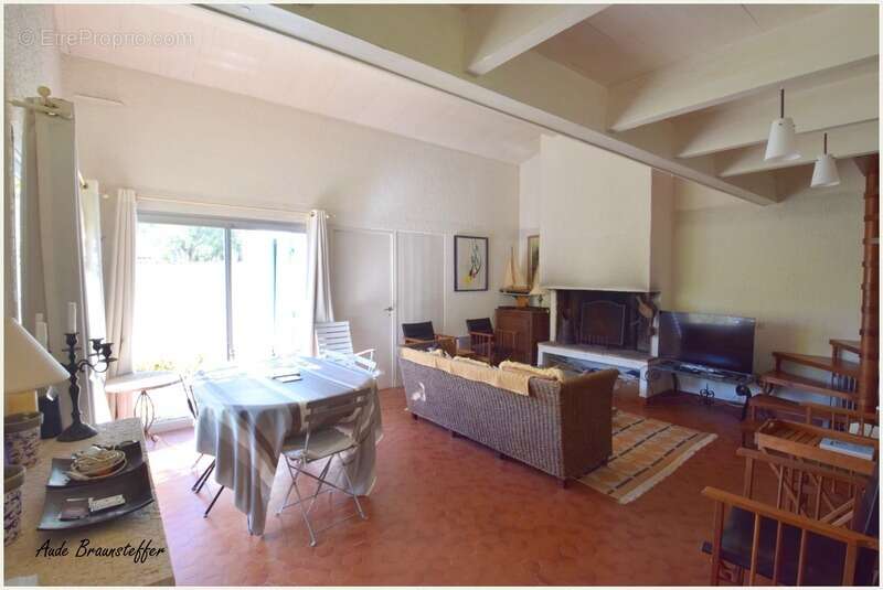 Maison à vendre 4 pièces LES PORTES EN RE (17) à 5' de la mer - photo 3