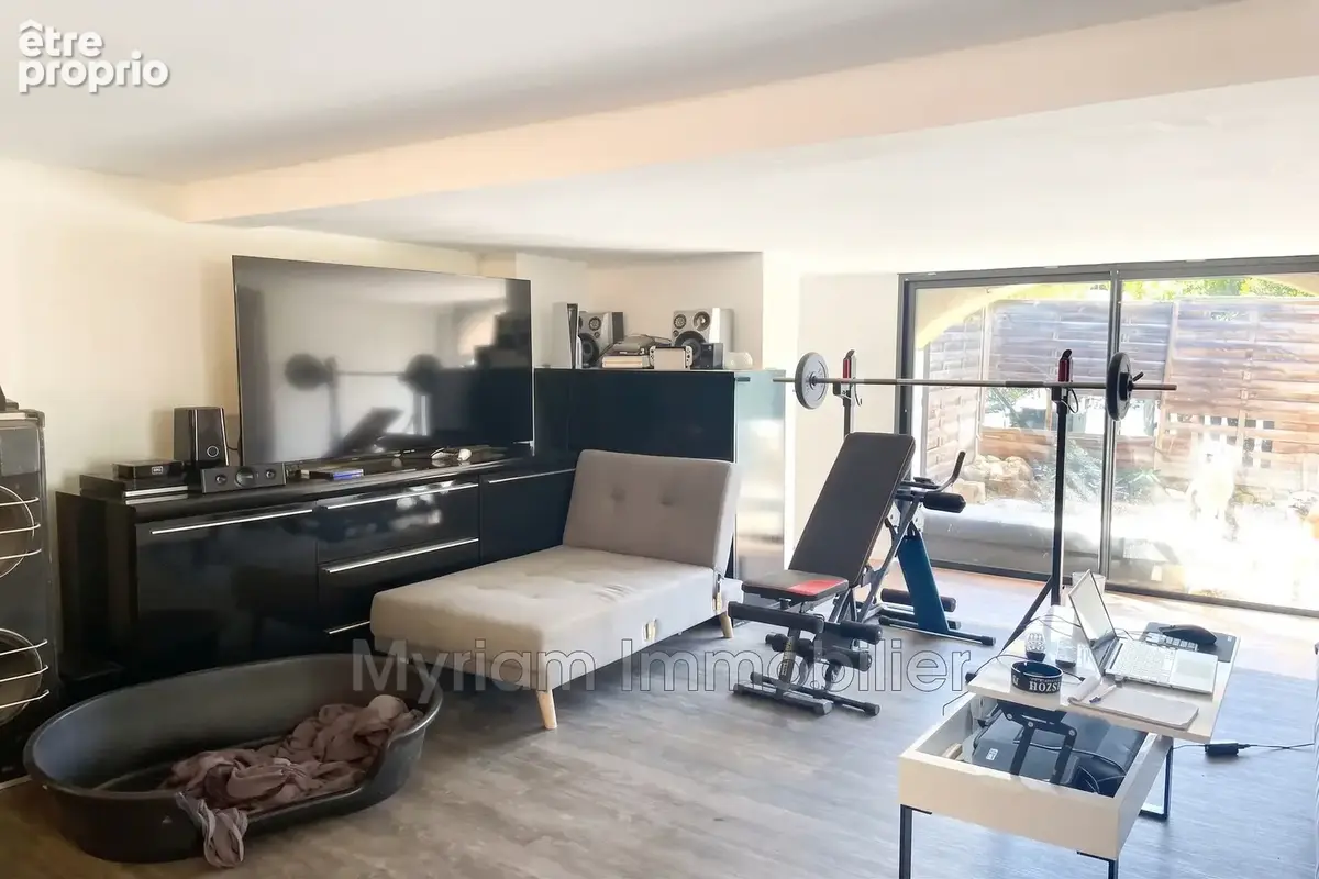 Photo Maison à Saint-Cezaire-Sur-Siagne au prix de 265 000€