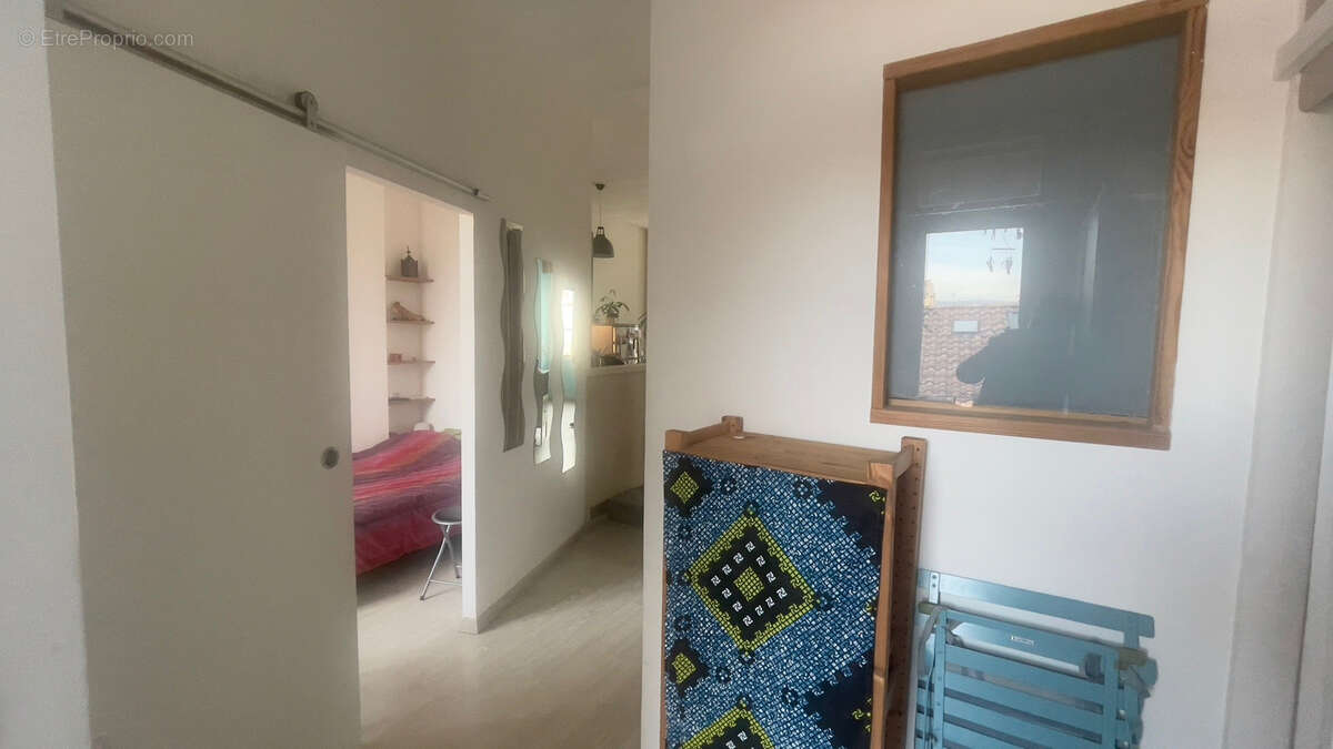Appartement à MARSEILLE-5E
