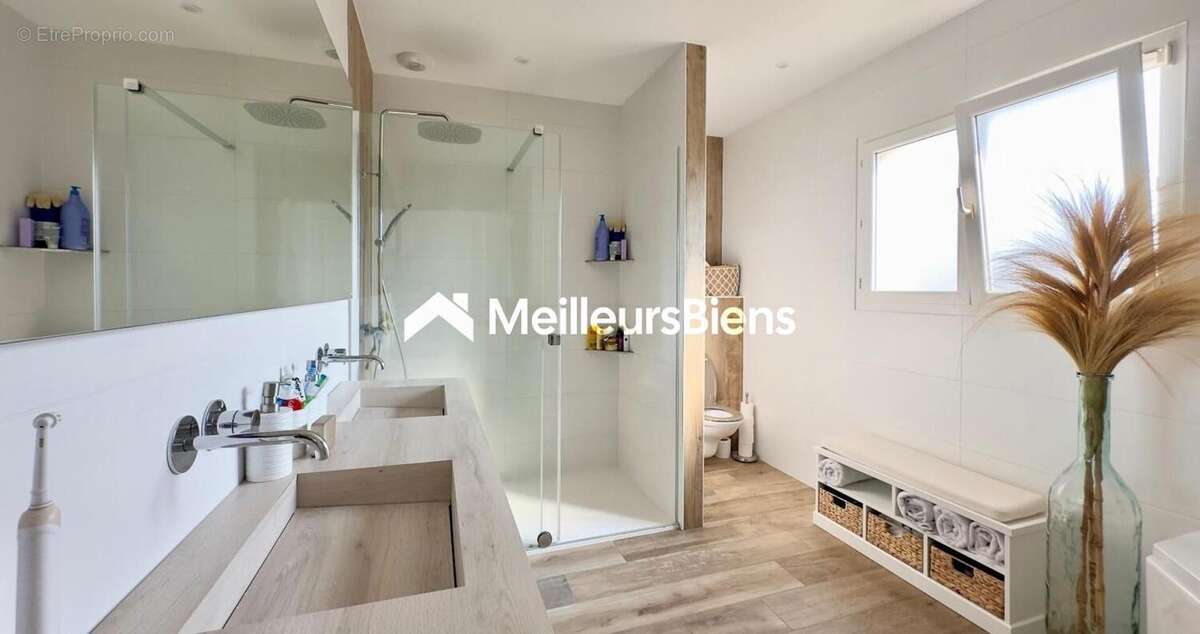 spacieuse maison T7 avec piscine  grand garage - photo 7