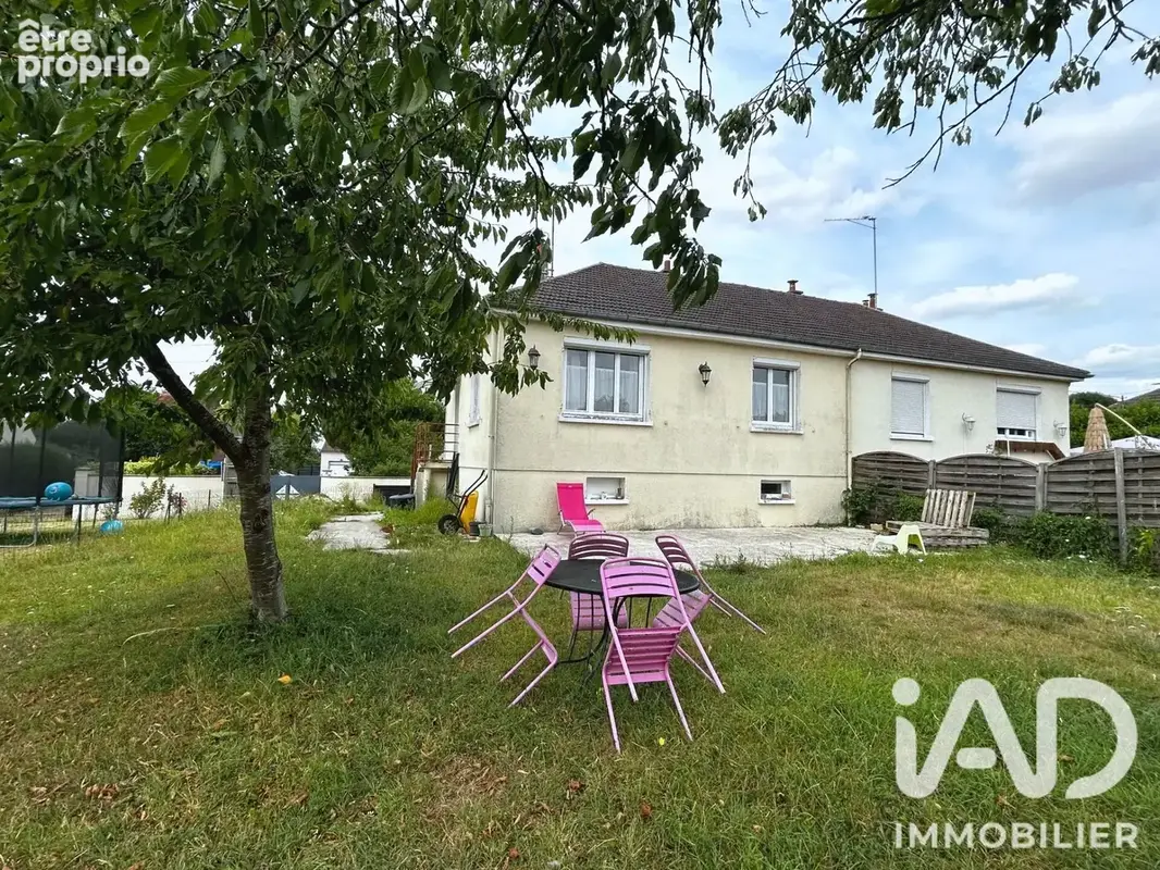 Photo 1 - Maison à ESTREES-SAINT-DENIS