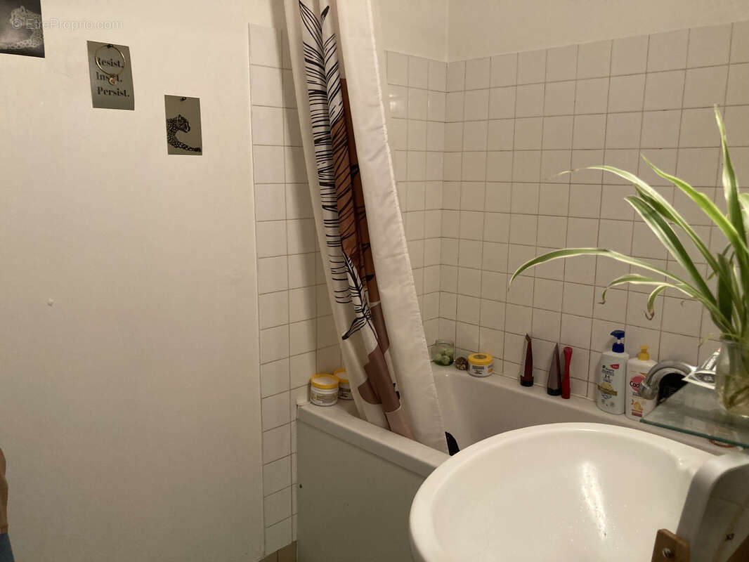 Appartement à SAINT-MAURICE-DES-LIONS