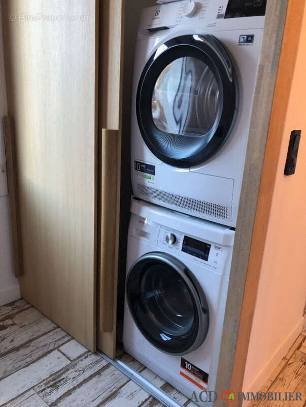 Appartement à MARSEILLE-6E