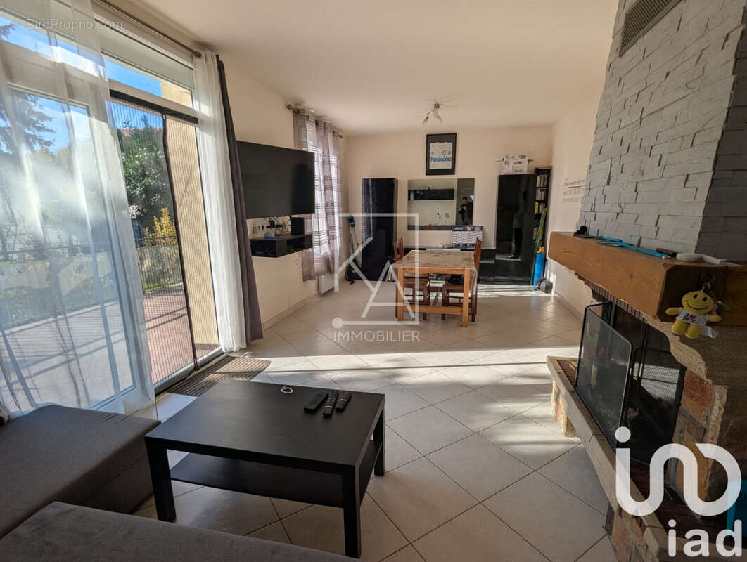 Photo 2 - Maison à BOUTIGNY-SUR-ESSONNE