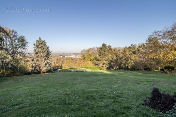 Maison à L&#039;ISLE-ADAM