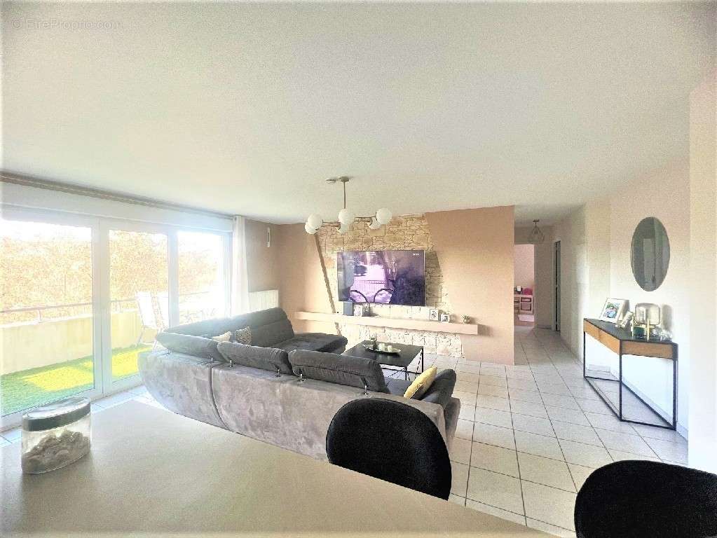 Appartement à ANNECY-LE-VIEUX