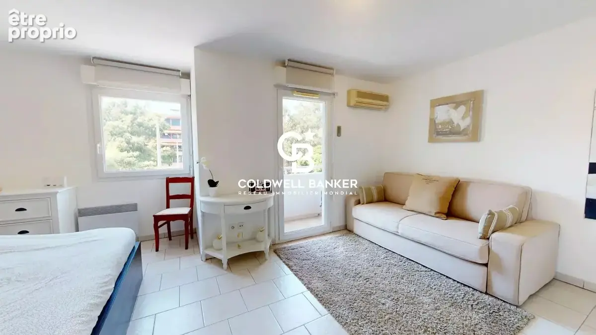 Spacieux appartement avec terrasses et double garage, à deux pas du port et des plages - photo 15