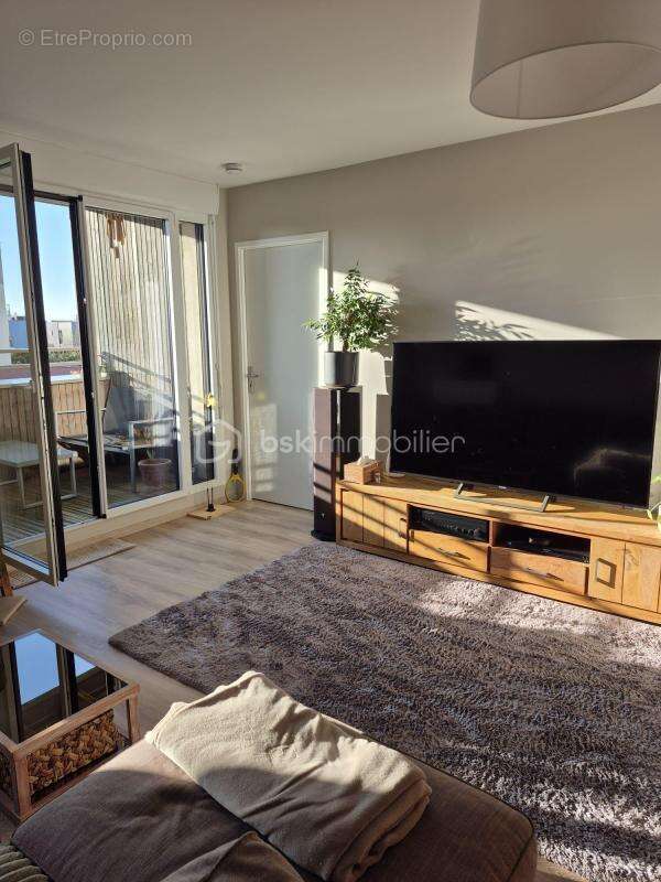 Appartement à BUSSY-SAINT-GEORGES
