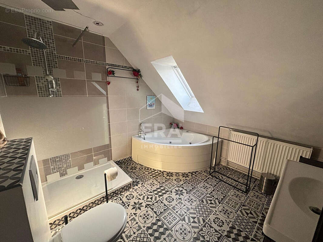 Maison à HENIN-BEAUMONT