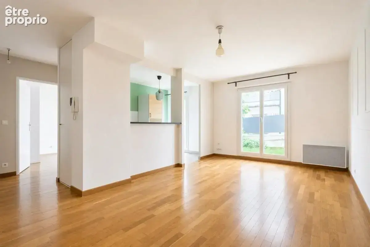 Appartement de standing - 2 pièces de 50 m² - Le Raincy - photo 2