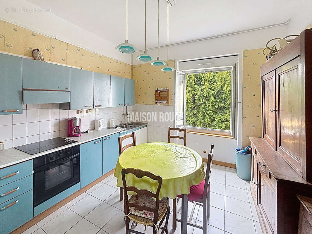 Appartement proche commerces et gare - photo 4