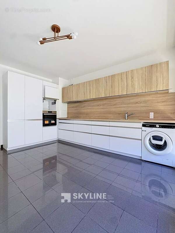 Appartement 115 m² à Marseille-8e  - photo 5