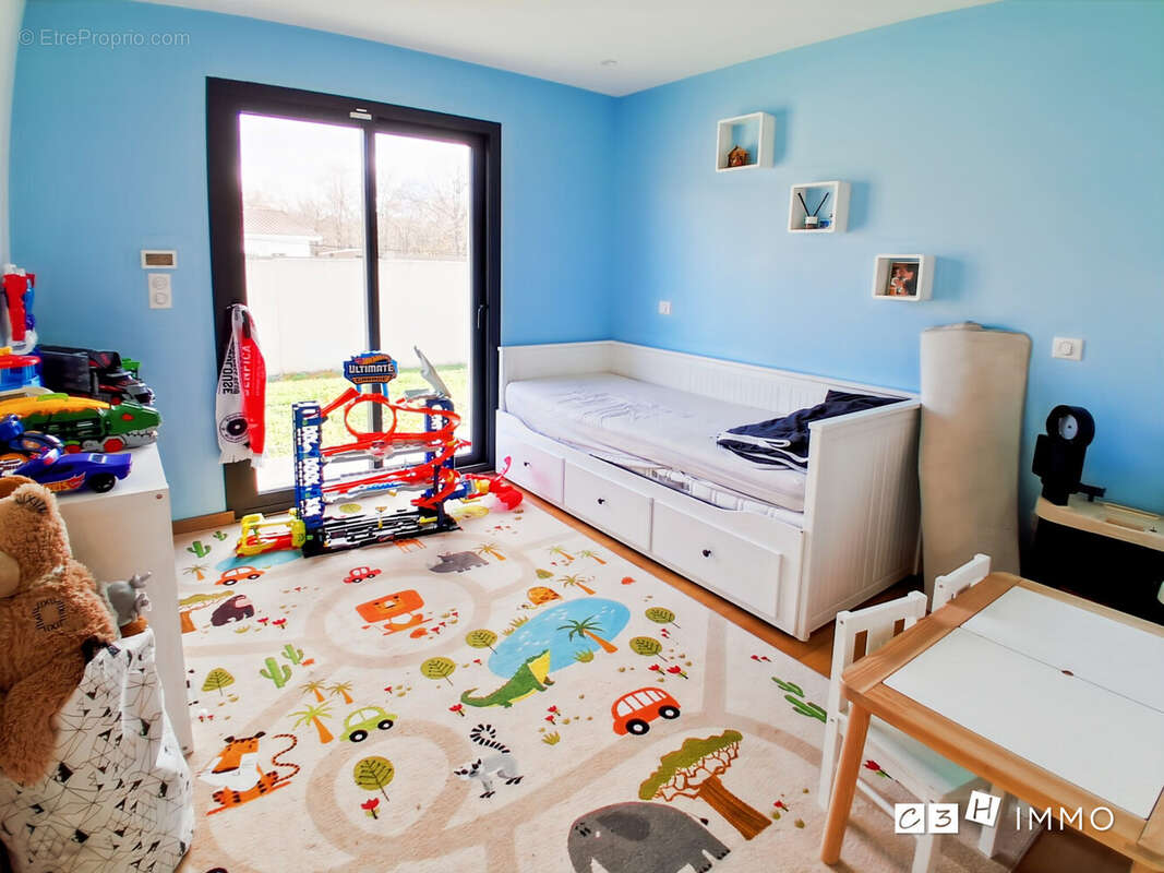 Maison à MARQUEFAVE