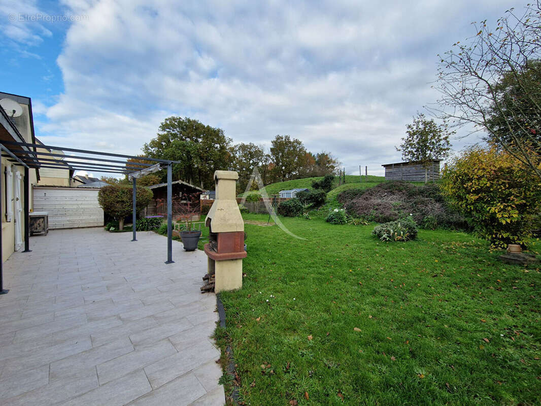 Maison à SAINT-SYLVAIN-D&#039;ANJOU