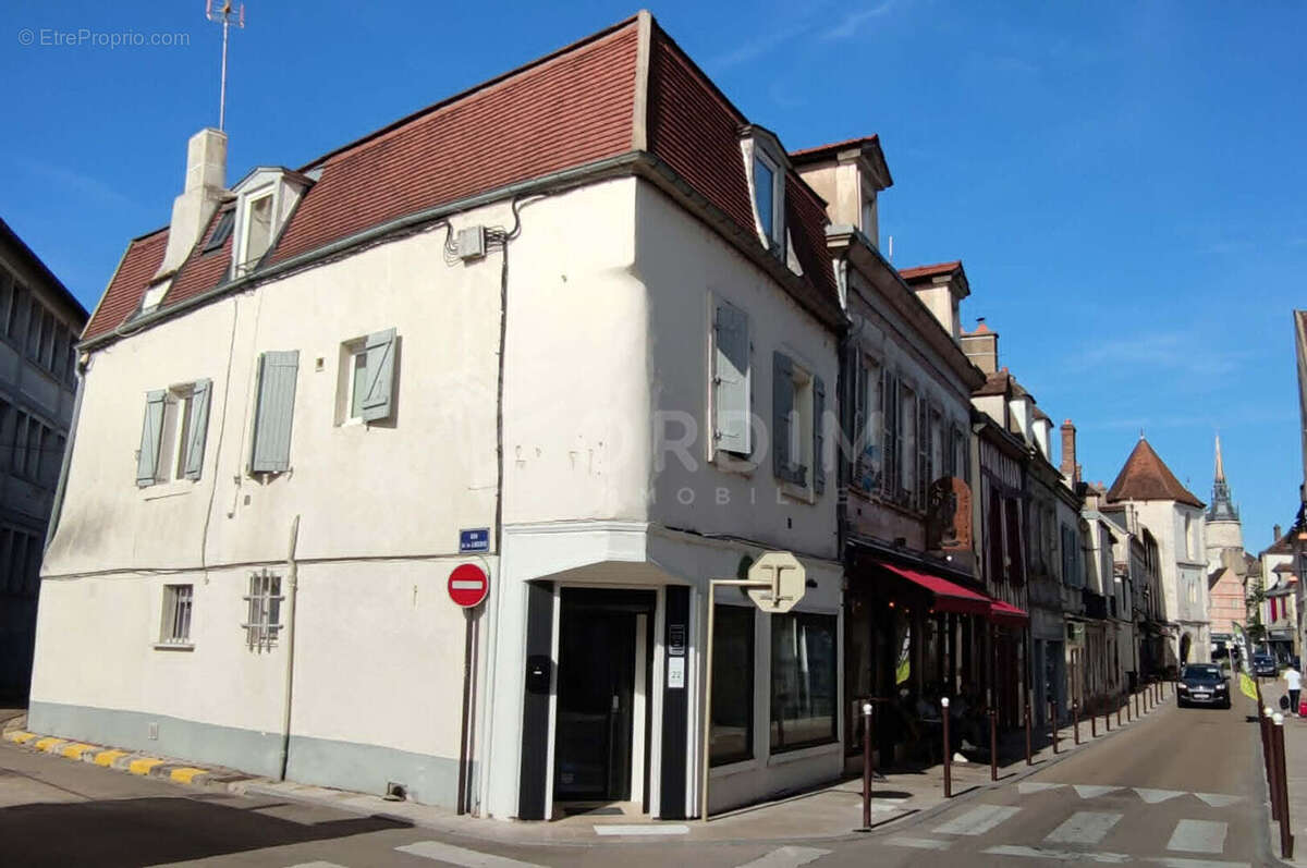 Appartement à AUXERRE