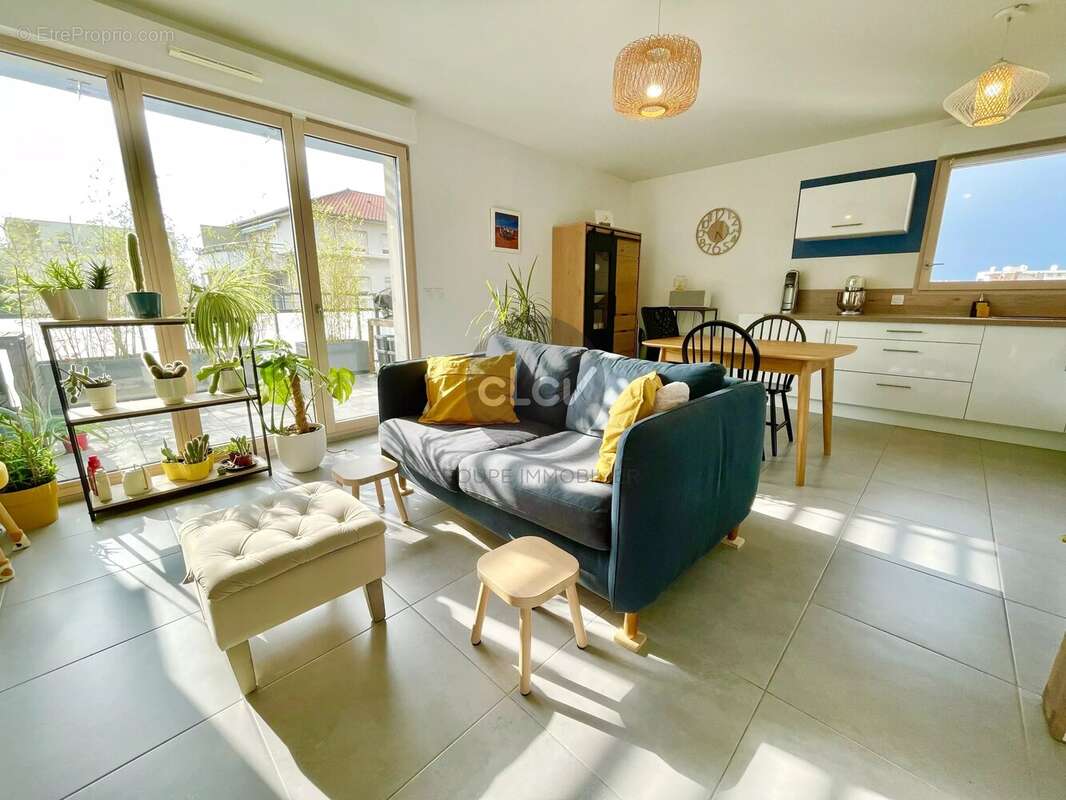 Appartement à VILLEURBANNE