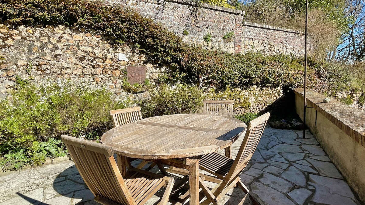 Maison à CONCHES-EN-OUCHE