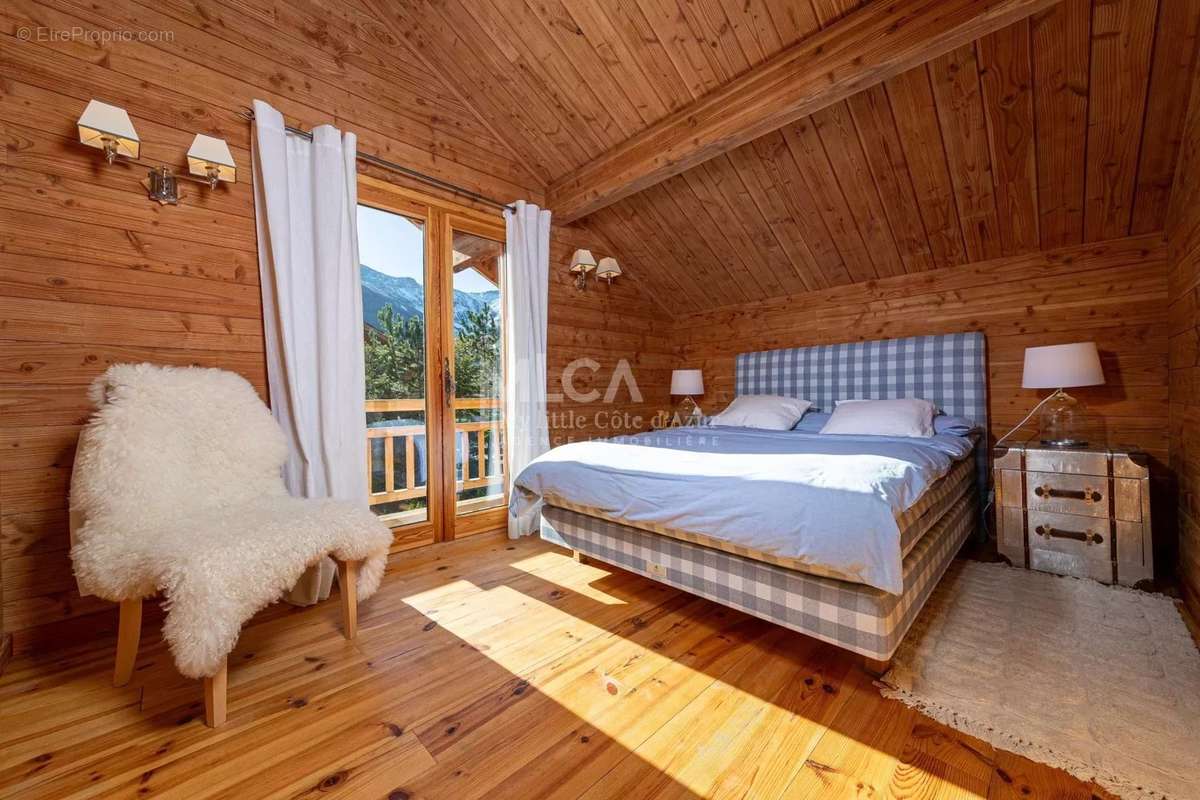 Maison à SAINT-ETIENNE-DE-TINEE