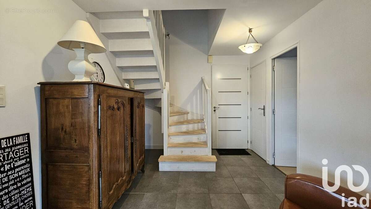 Photo 5 - Maison à MEUCON