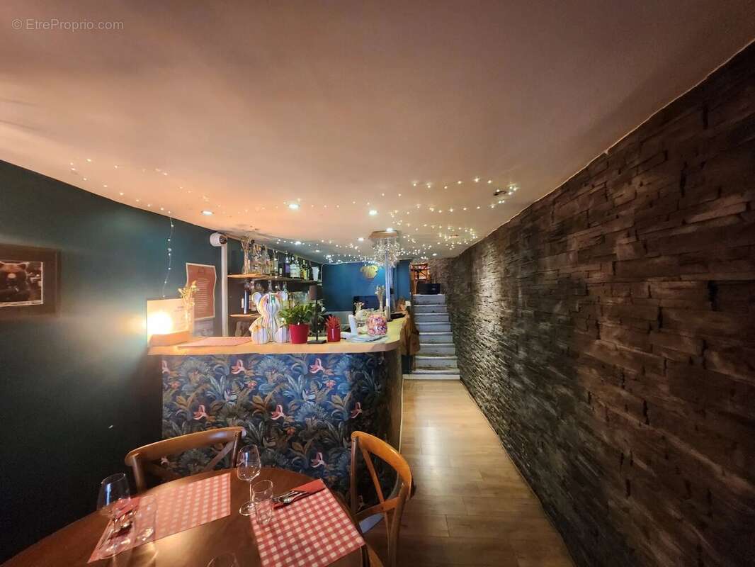 Commerce à CASTELNAU-LE-LEZ