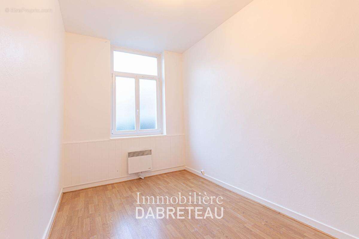 Villeurbanne - Métro Flachet - T3 de 69m2 avec jardin - photo 10