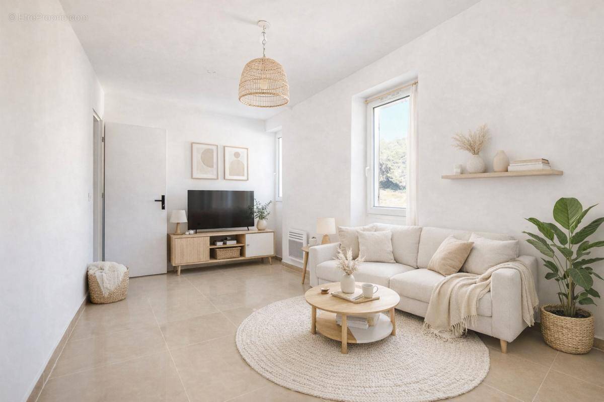 Appartement à ROQUEFORT-LA-BEDOULE