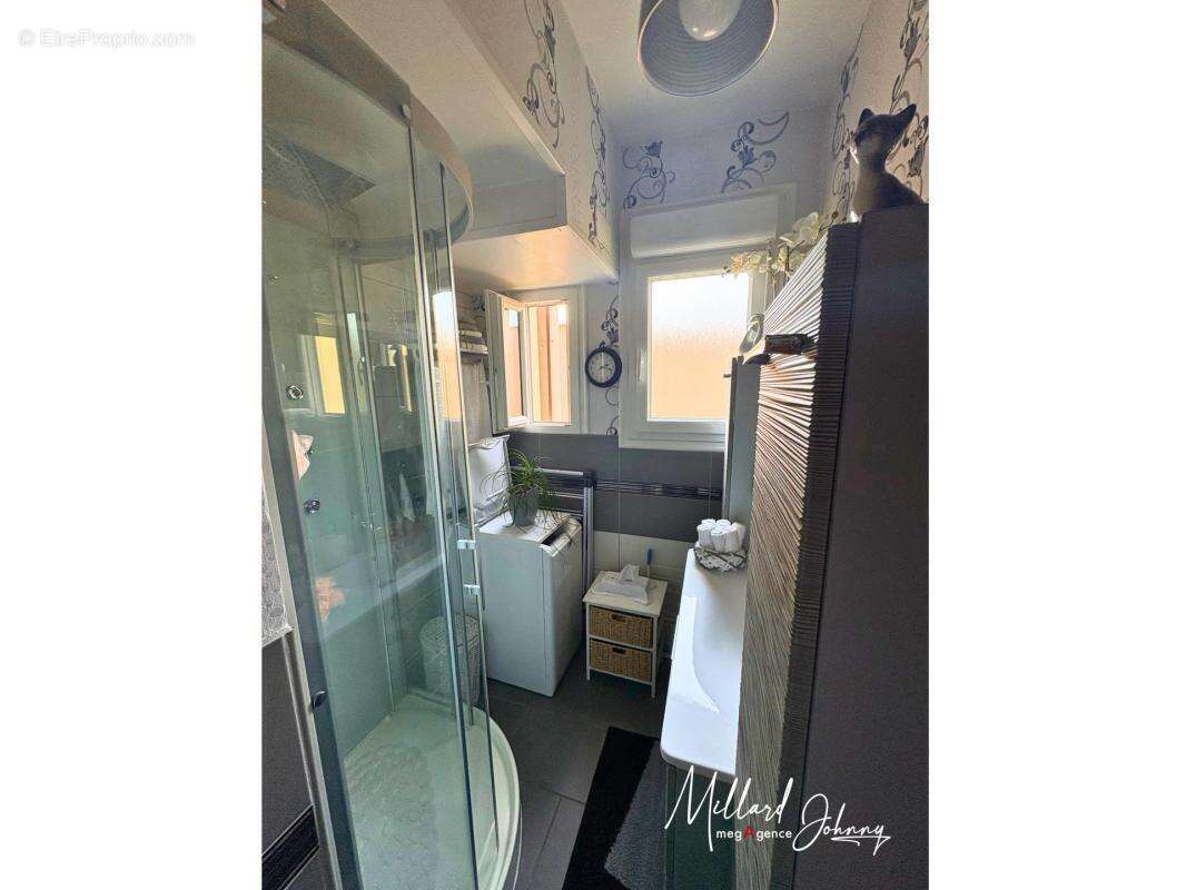 Appartement à MONTCEAU-LES-MINES