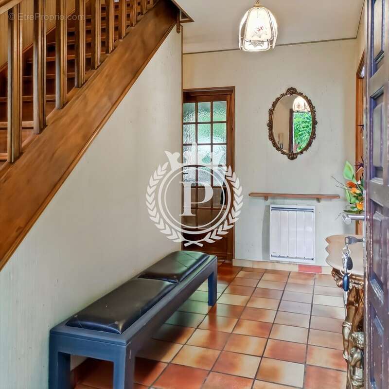 Maison à NEUILLY-PLAISANCE