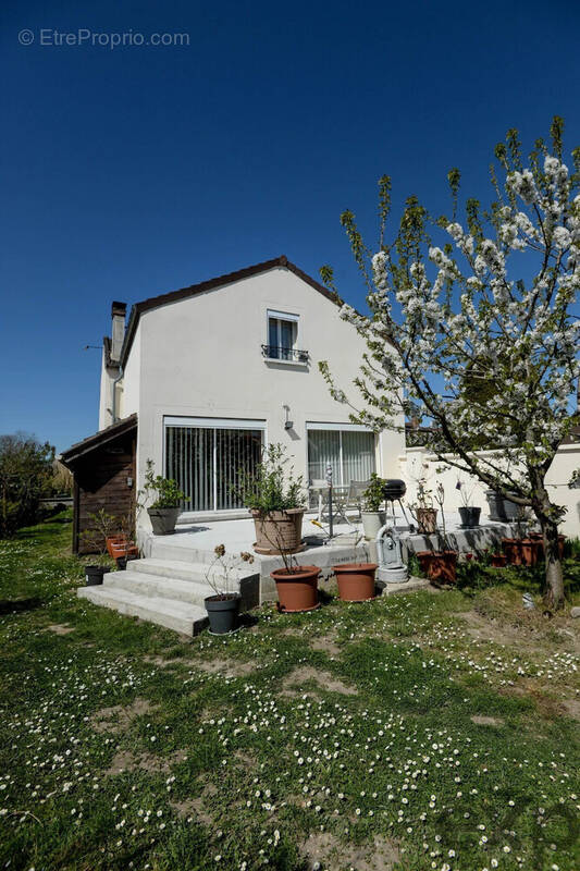 Maison à BOIS-LE-ROI