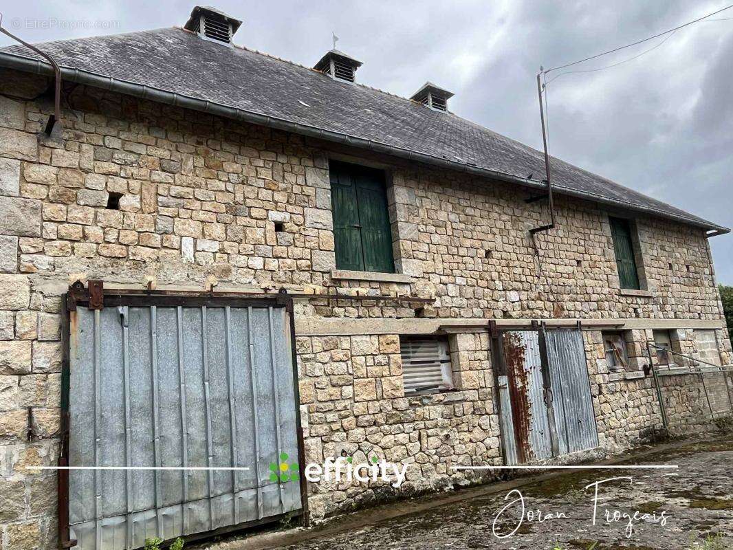 Maison à PLEINE-FOUGERES