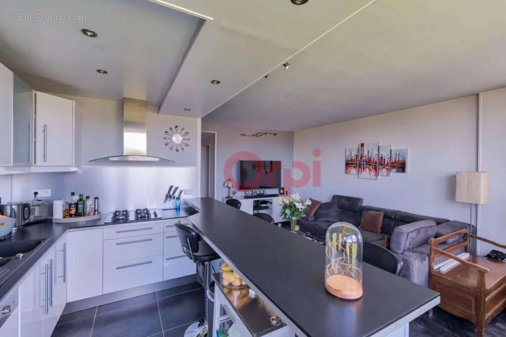 Appartement à CHAMPS-SUR-MARNE