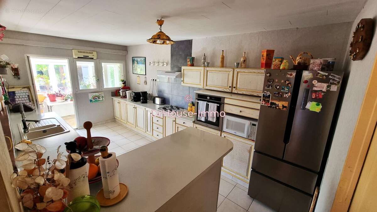 Maison à CADEROUSSE