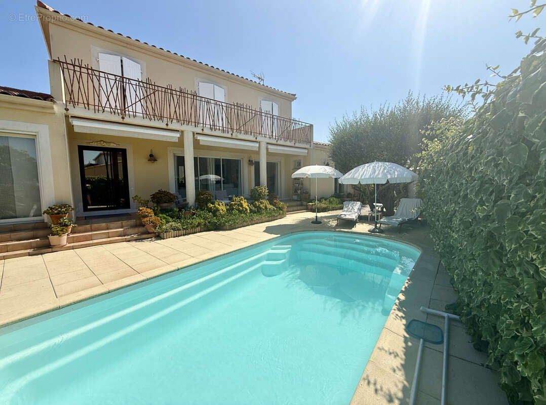 Maison à AIGUES-MORTES