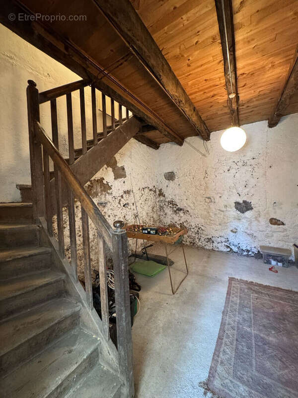 Appartement à AUBIN