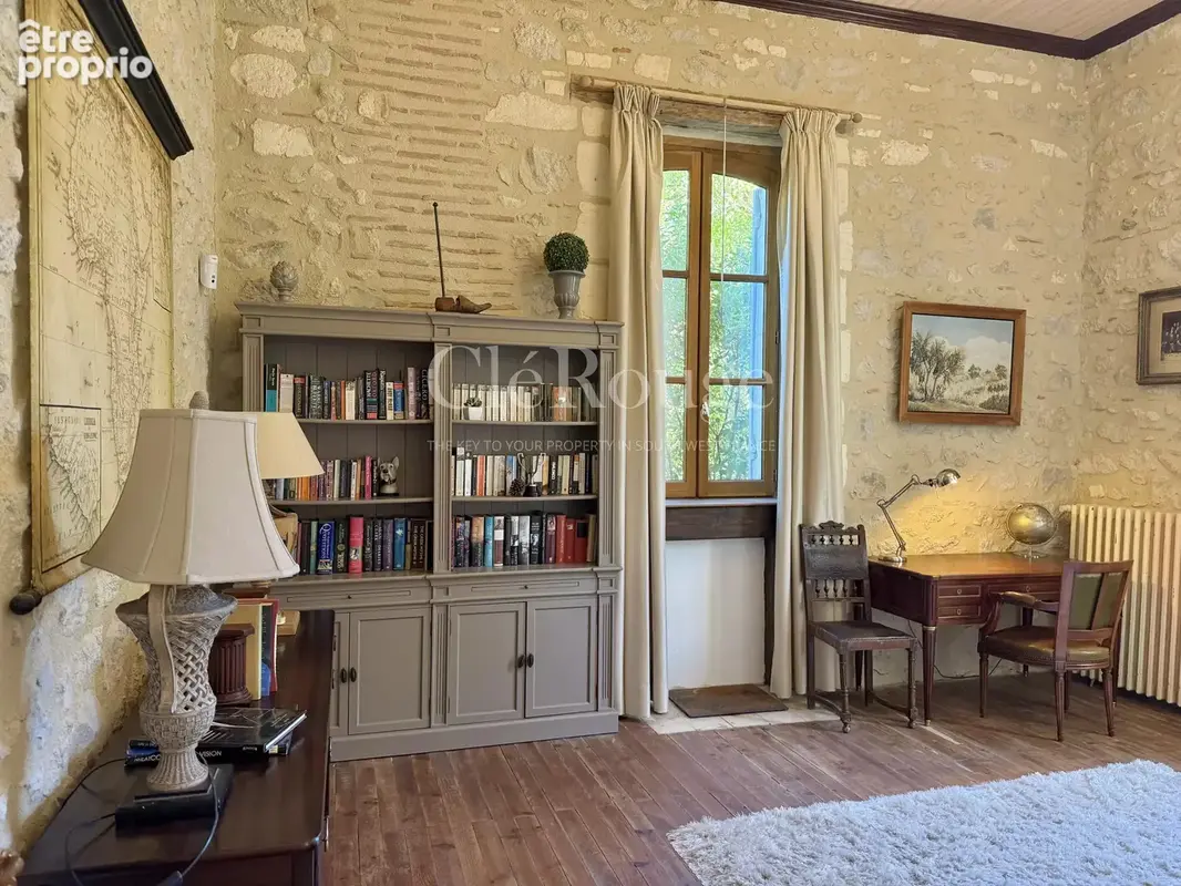 Entre Eymet et Marmande - Château à tourelles du XIXe entièrement restauré, piscine chauffée et 2,7 ha - photo 18