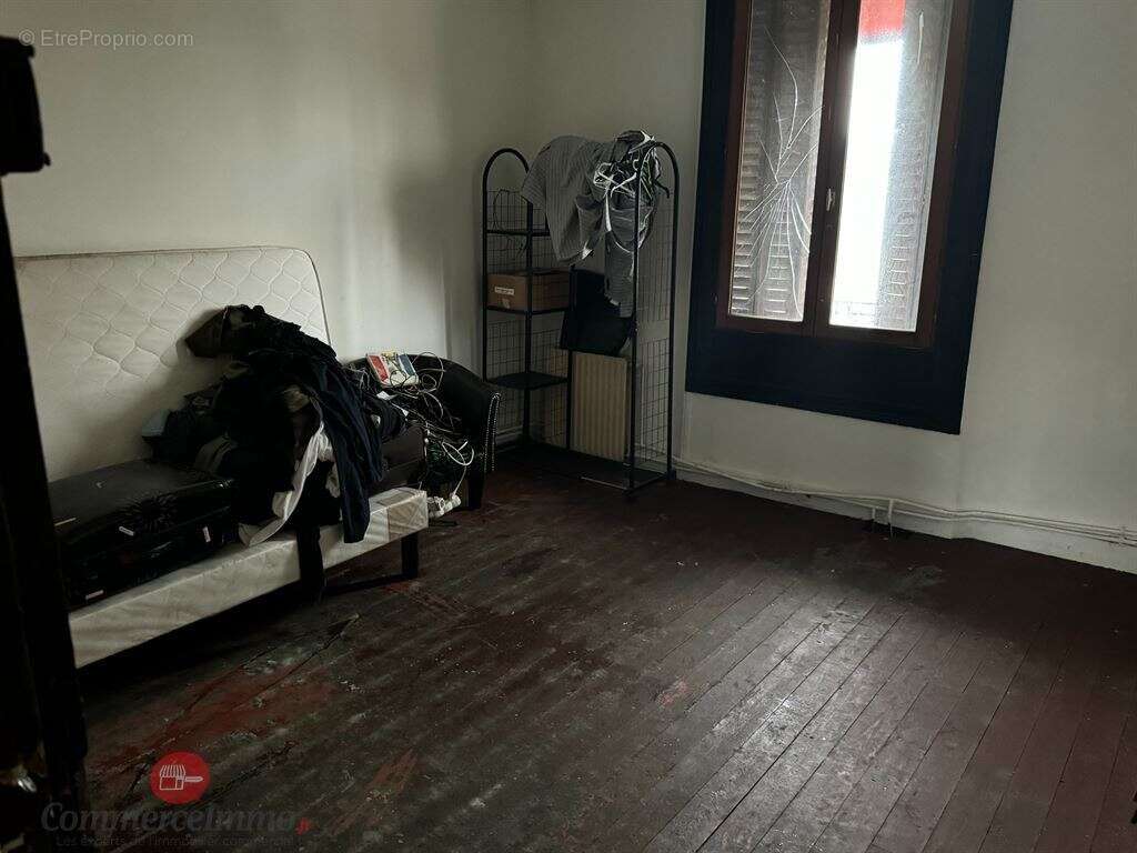 Commerce à SAINT-BRICE-SOUS-FORET